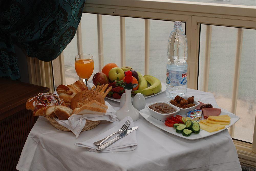 Cleopatra Hotel Alexandria (Adults Only) Exterior photo