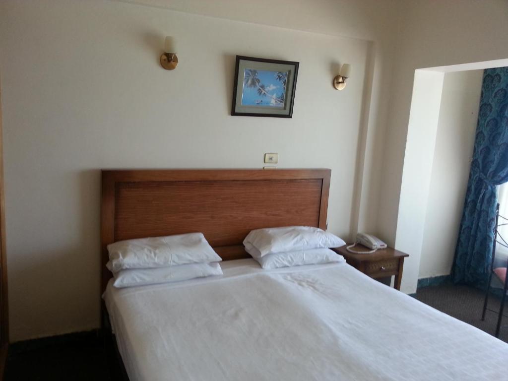 Cleopatra Hotel Alexandria (Adults Only) Exterior photo