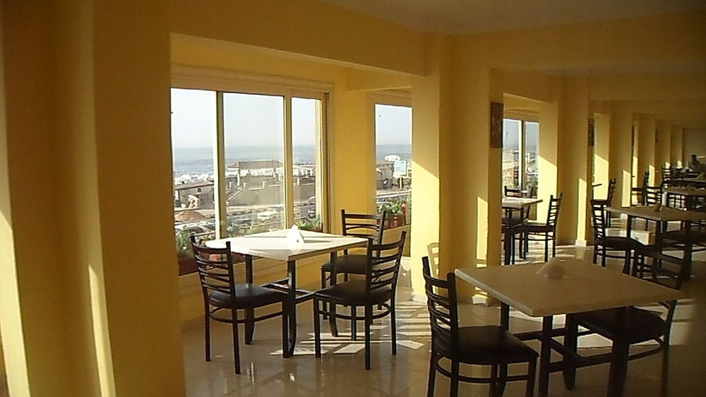 Cleopatra Hotel Alexandria (Adults Only) Exterior photo